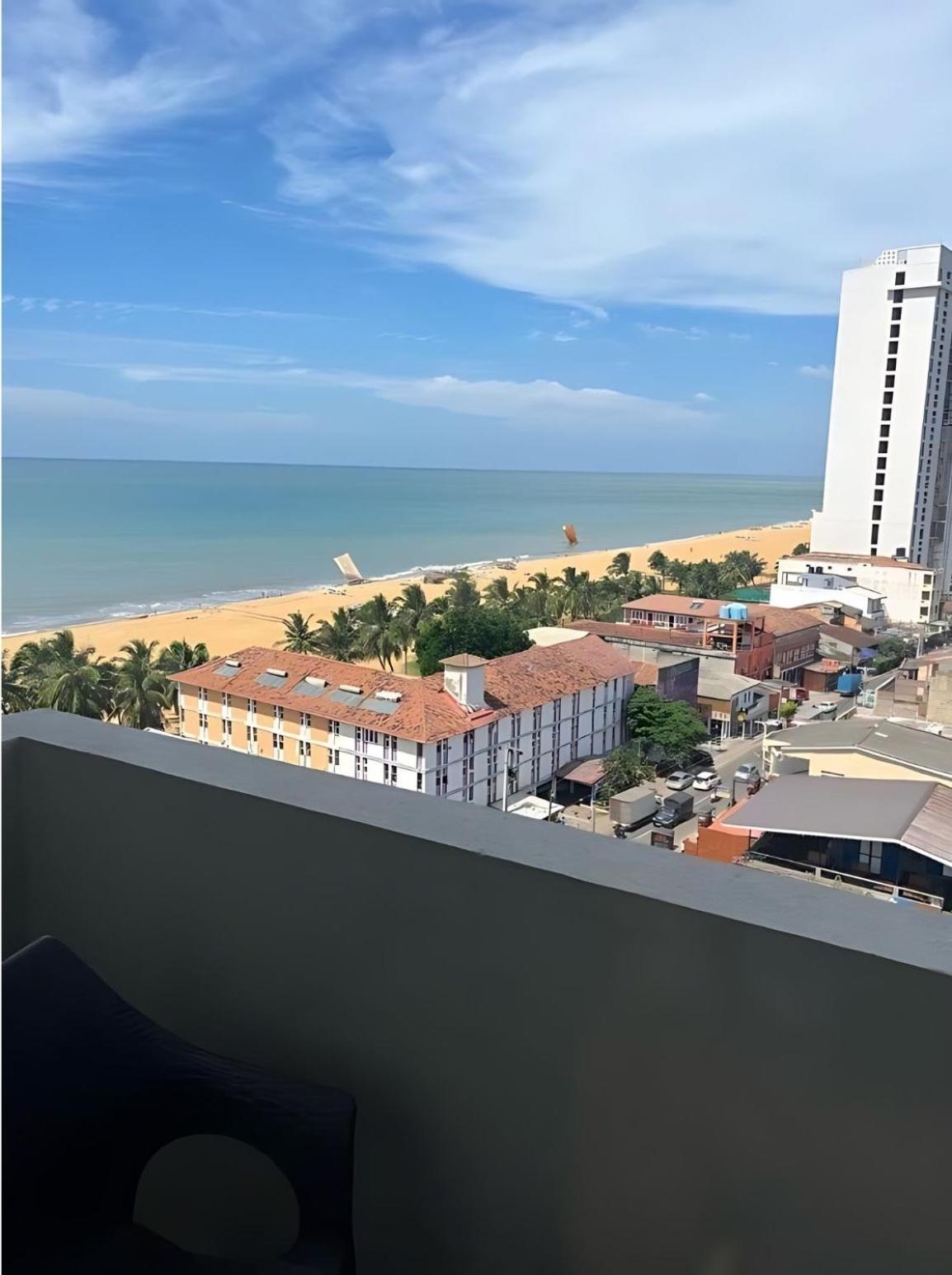 Negombo Ocean Breeze - Bliss On The Beach Luxury Apartments By Serendib Vacation Eksteriør bilde