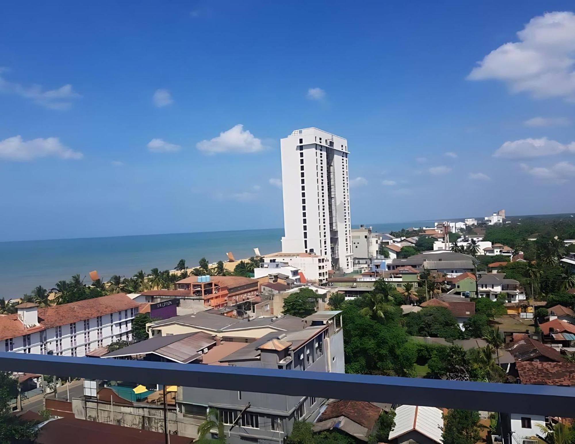 Negombo Ocean Breeze - Bliss On The Beach Luxury Apartments By Serendib Vacation Eksteriør bilde
