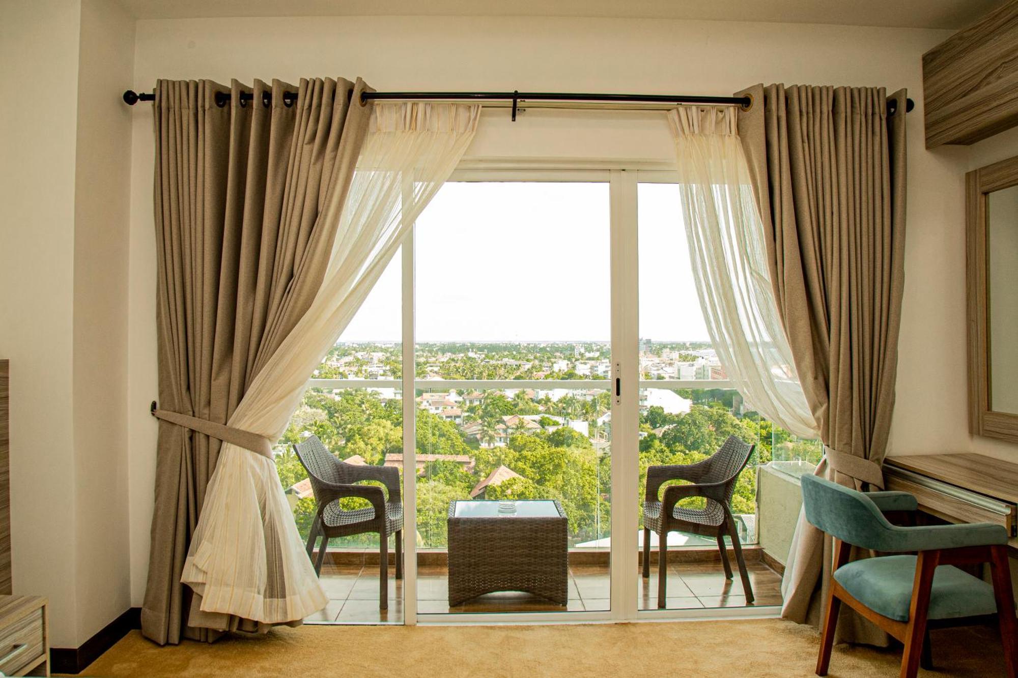 Negombo Ocean Breeze - Bliss On The Beach Luxury Apartments By Serendib Vacation Eksteriør bilde