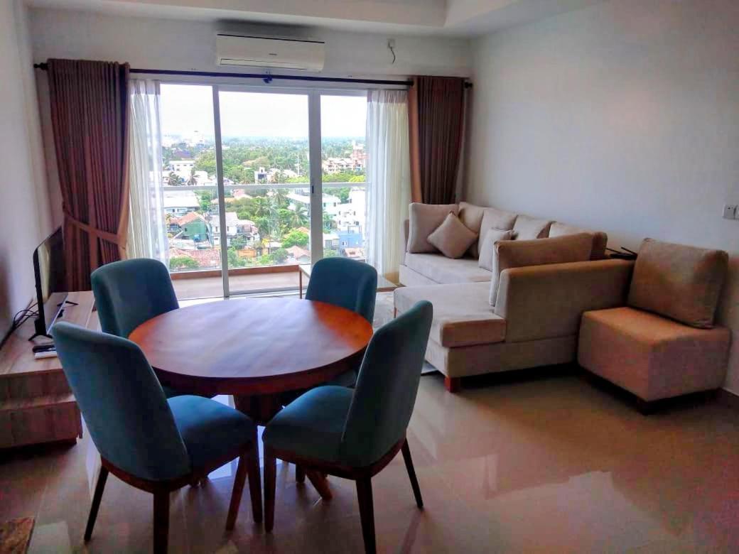 Negombo Ocean Breeze - Bliss On The Beach Luxury Apartments By Serendib Vacation Eksteriør bilde